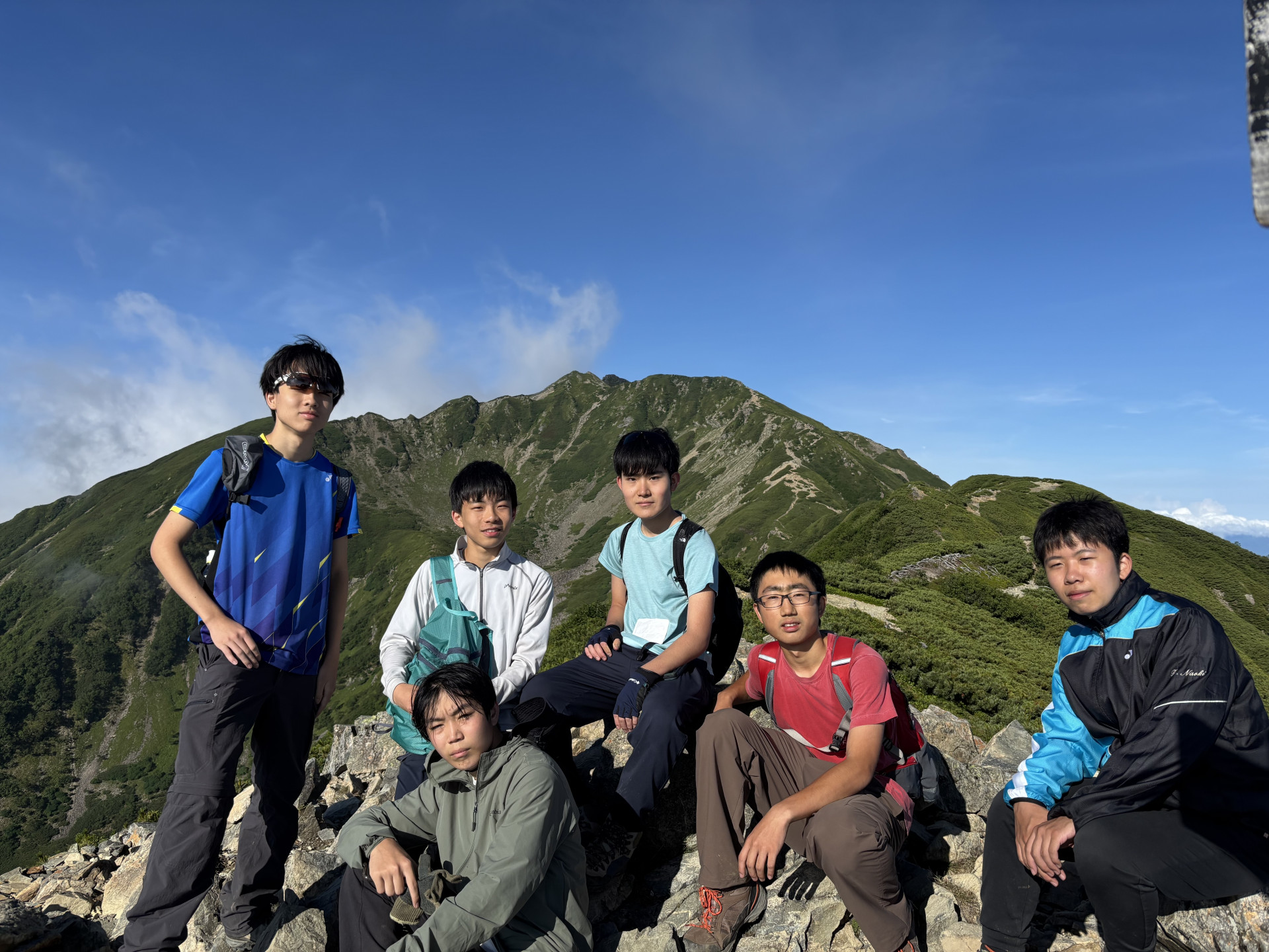 5. 小仙丈山頂